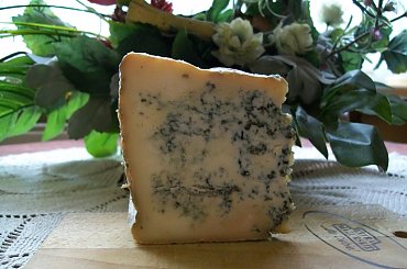 Sery owcze i kozie #dojrzewające #kozie #naturalne #owcze #Sery #zagrodowe