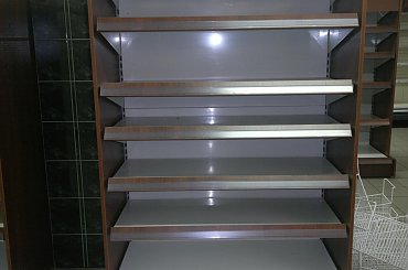 Wyposażenie sklepu #dyskont #market #MaszynkaDoMięsa #regał #regały #waga