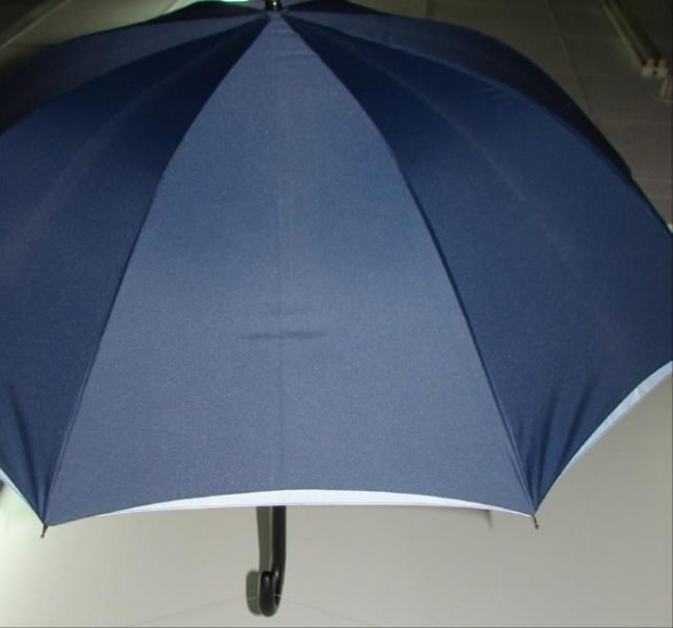 chmury parasol niebo