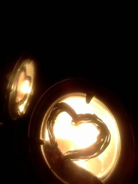 Nie rezygnuj z czegoś tylko dlatego że wymaga to czasu. #lampki #miłość #pomysłowość #romantyczność #światło