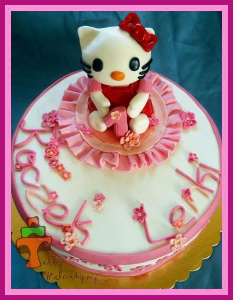 Tort Hello Kitty #TortyWalentynki #TortyKraków #TortHelloKitty #DlaDziewczynki #TortUrodzinowy