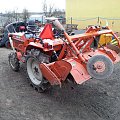 KUBOTA B1-17 Bulltra z gebogryzarką RS1303