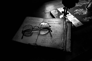 #okulary #książka #MaszynaDoSzycia #kultura #tradycja