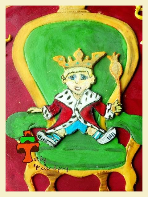 Tort z koroną - król maciuś pierwszy #DlaChlopca #korona #król #KrólMaciuśPierwszy #tort #TortUrodzinowy #TortyKraków #TortyWalentynki